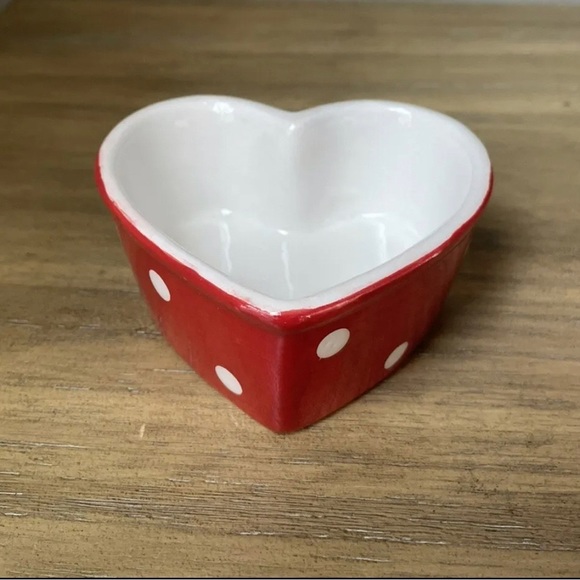 BLUEBERRY COVE POLKA DOT HEART BOWLS SET of 4 - Picture 3 of 3